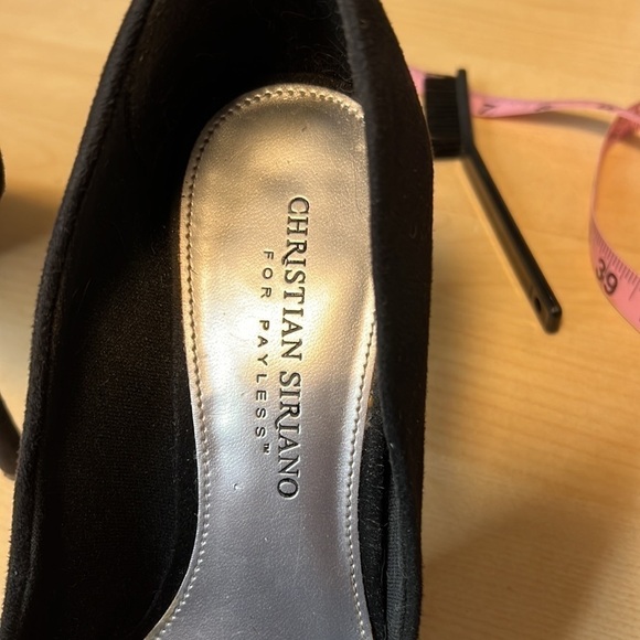 CHRISTIAN SIRIANO black faux suede heels size 7.5 - Picture 5 of 9